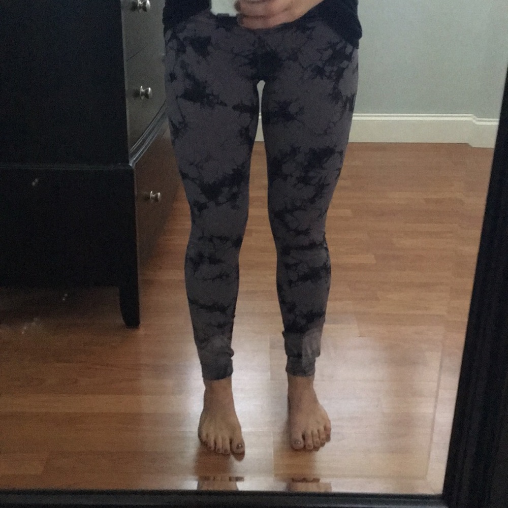 LULULEMON wunder under